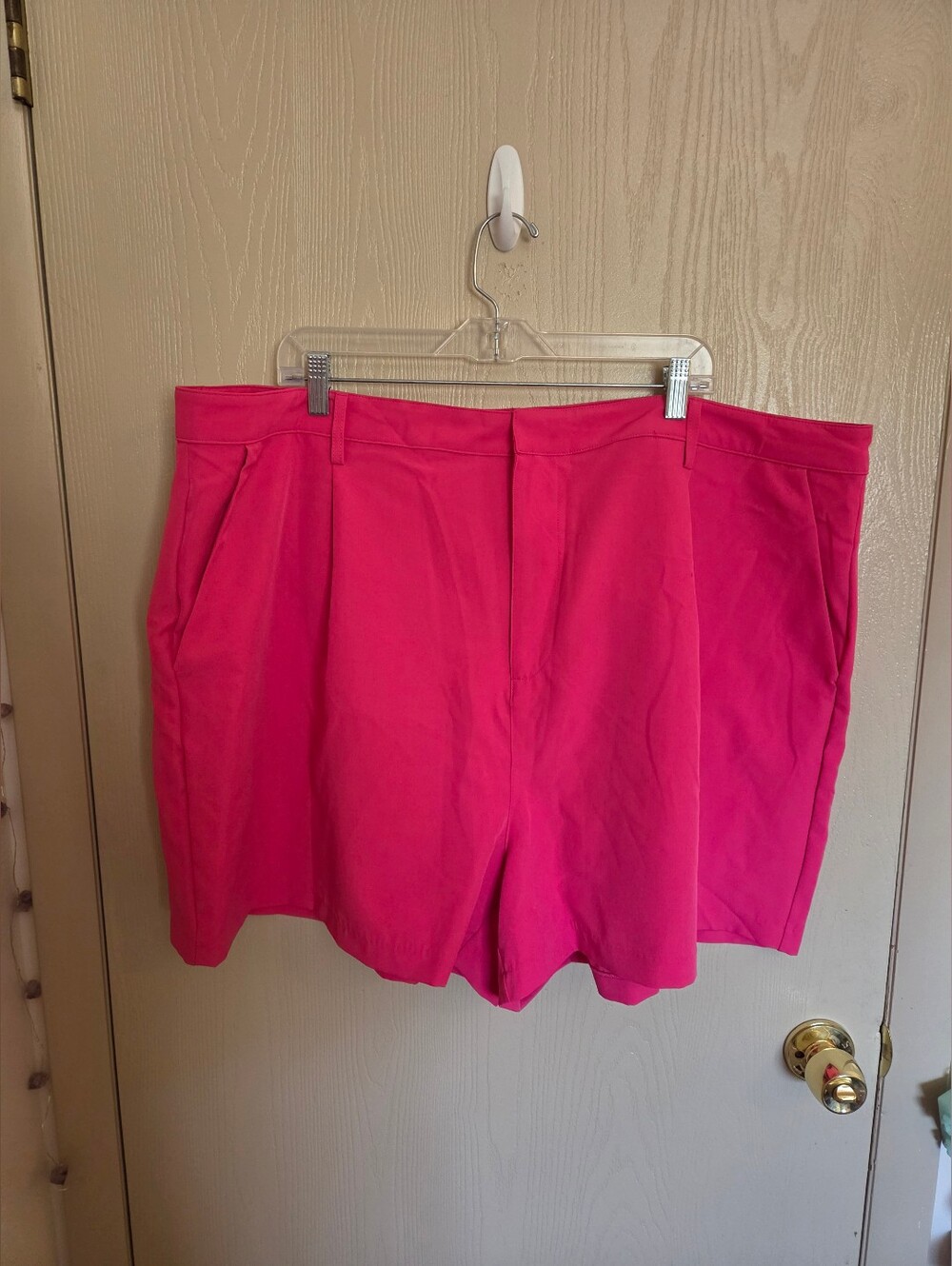 Edited By Remi Bader Hot Pink High Rise Trouser Shorts NWT Womens Size 22W